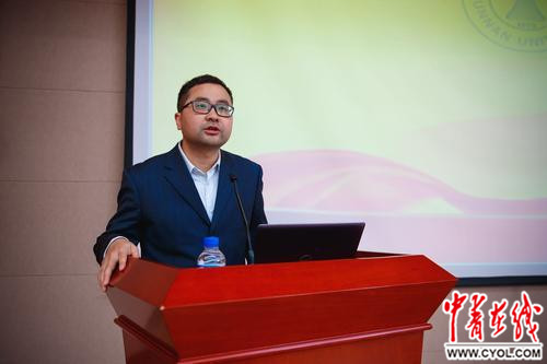 //img.cyol.com/img/yuanchuang/attachement/jpg/site2/20180422/IMGb4b67684aad547437826013.jpg